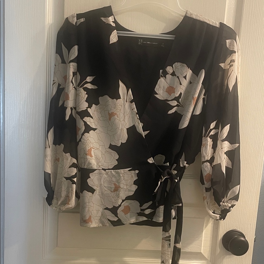 New York & Company Black Floral Wrap Blouse